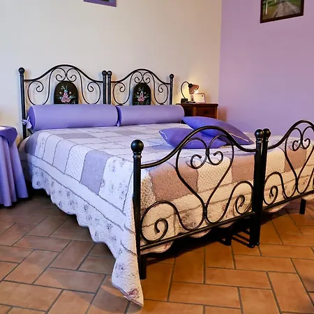 B&B Frutti Antichi Bed & Breakfast